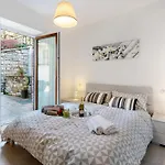 Residenza Jasmine Grey *