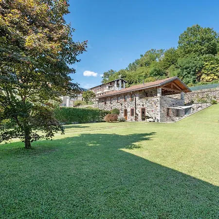 بيت للعطل Residenza Jasmine Grey *