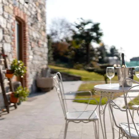 בית נופש Residenza Jasmine Grey ורבאניה