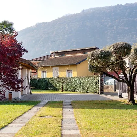 Residenza Jasmine Grey בית נופש ורבאניה