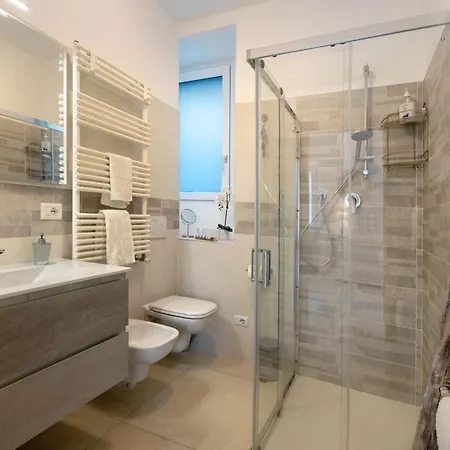 Residenza Jasmine Grey Semesterbostad